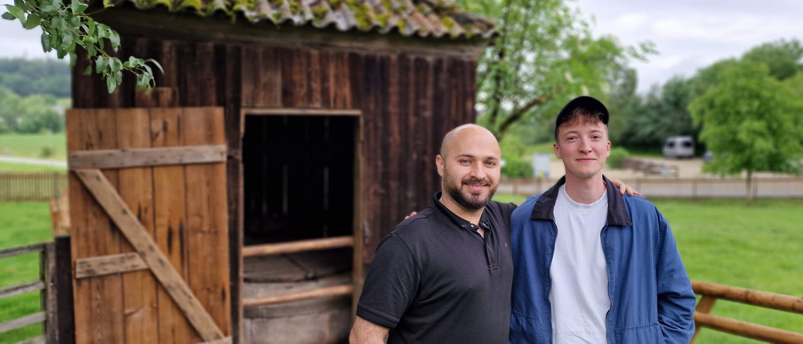 Geschrieben und gesprochen von Lawin Al-Kheder und Bennett König.